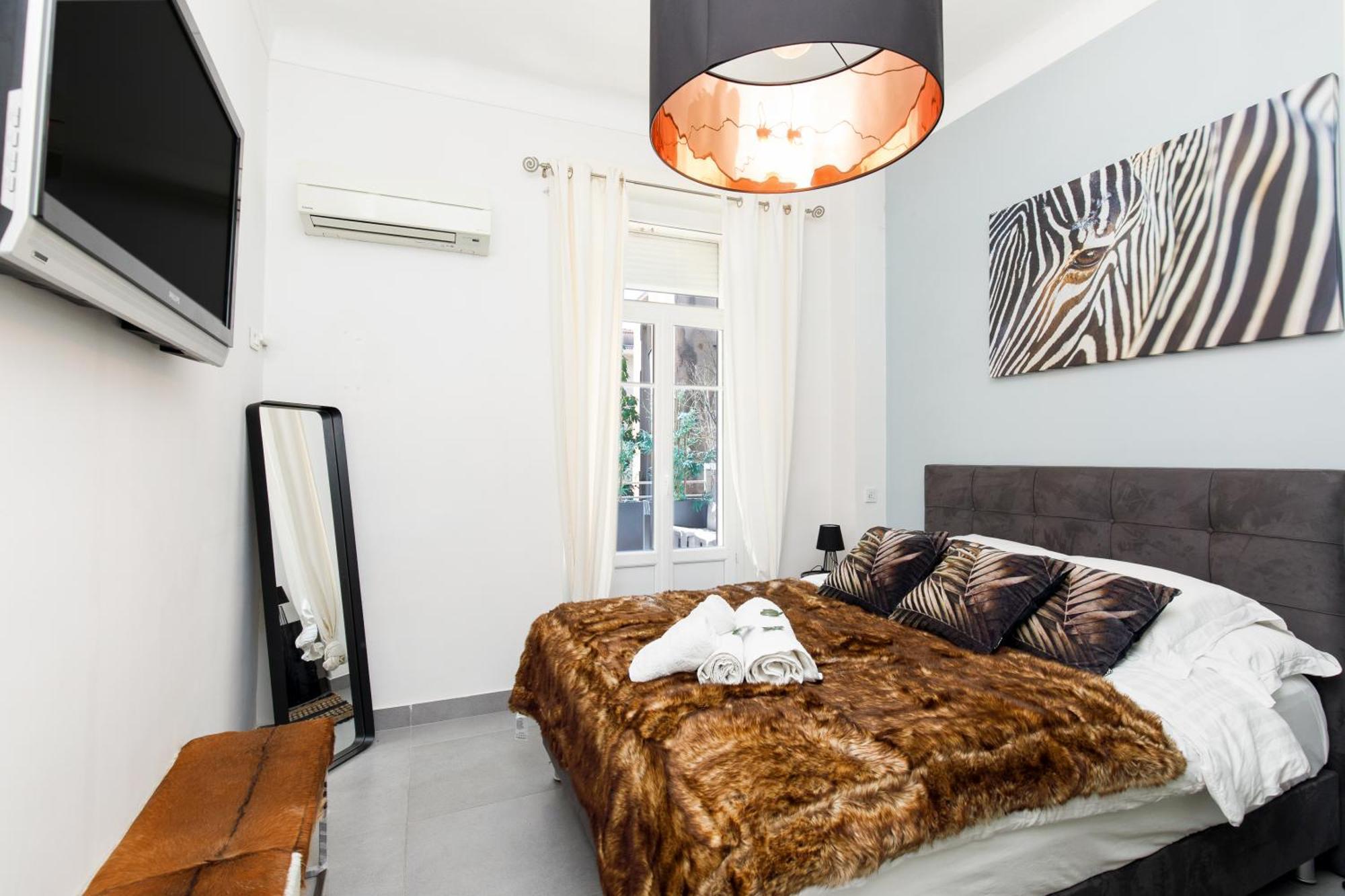 Le Cocon Des Artistes - Coeur De Cannes - Spacieux - Terrasse - Clim Exteriör bild
